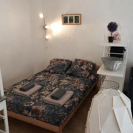 A 100 M - Stationnement Gratuit - 3 Pers Apartment *